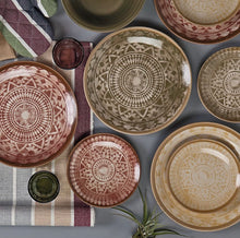 Load image into Gallery viewer, Louise Iglesias Dinner Set 18pcs
